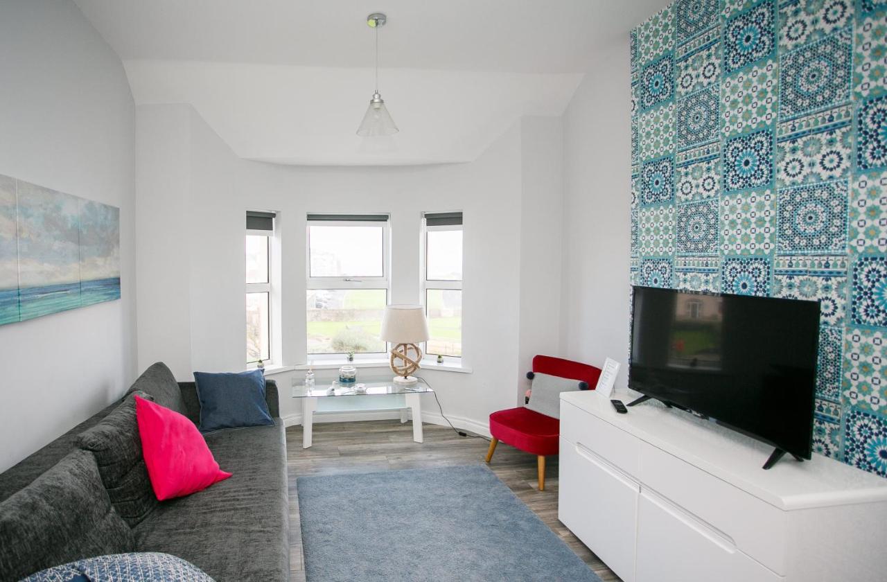 Apt3, No 2 Antrim Gardens, Portrush With Seaview Exterior foto